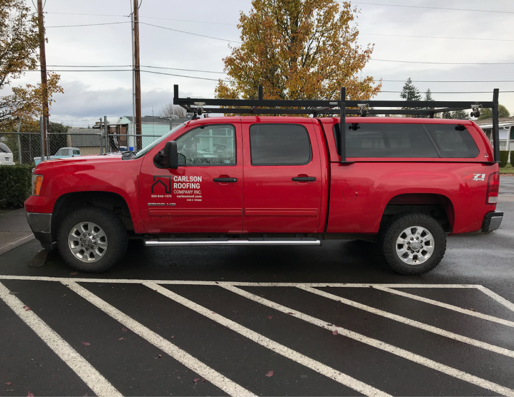 aaParachute Strategies_Web Portfolio_Carlson Roofing_new trucks and signs_21_0831-01