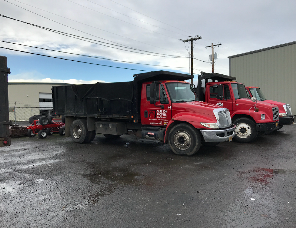 aaParachute Strategies_Web Portfolio_Carlson Roofing_new trucks and signs_21_0831-03